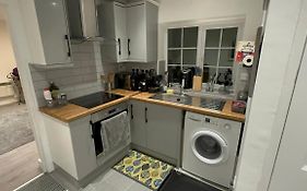 Entire One Double Bedroom Apartment